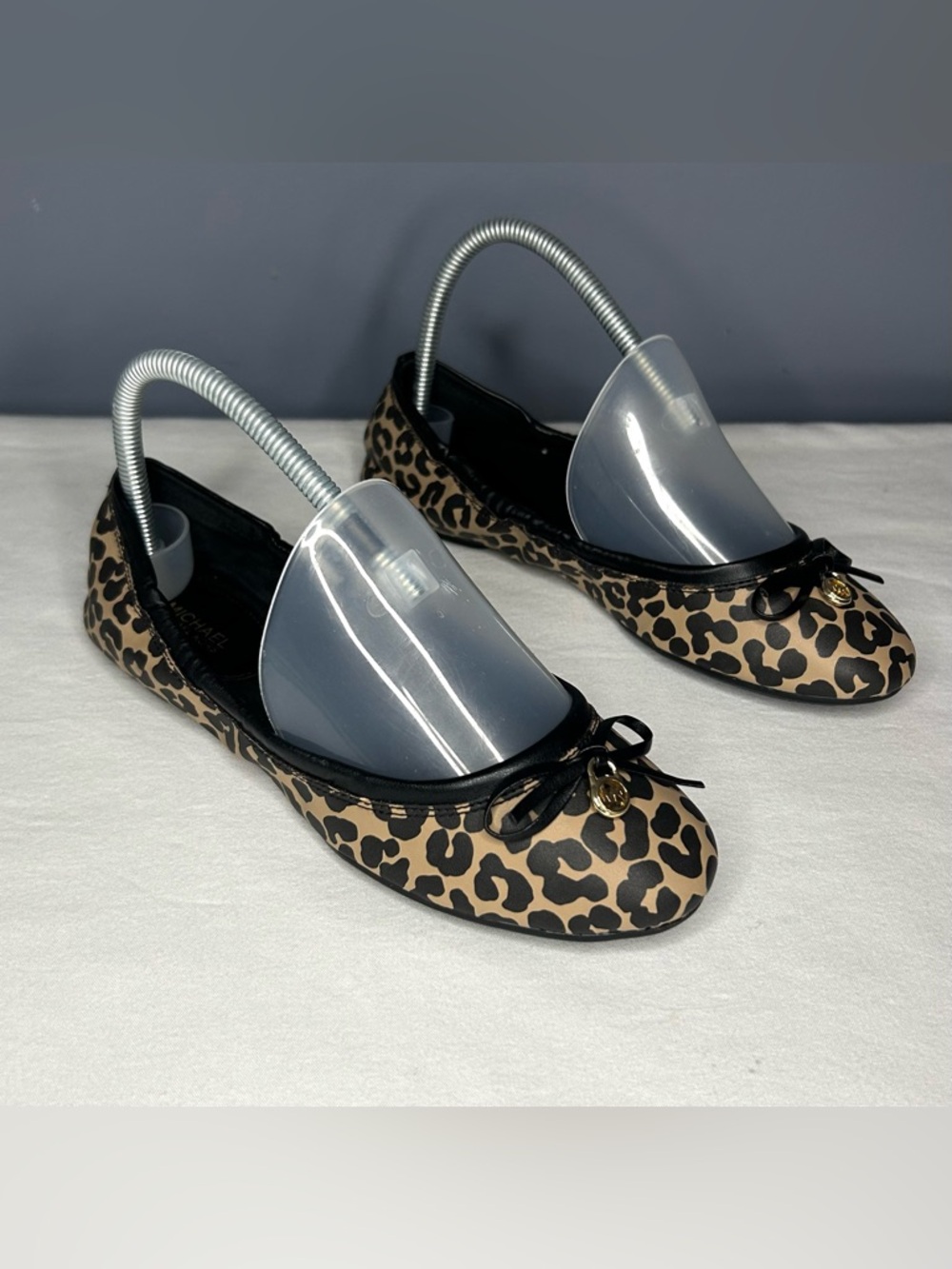 MICHAEL Michael‎ Kors Shoes Womens 7 Brown Leopard Cheetah Ballet Flats Logo Bow